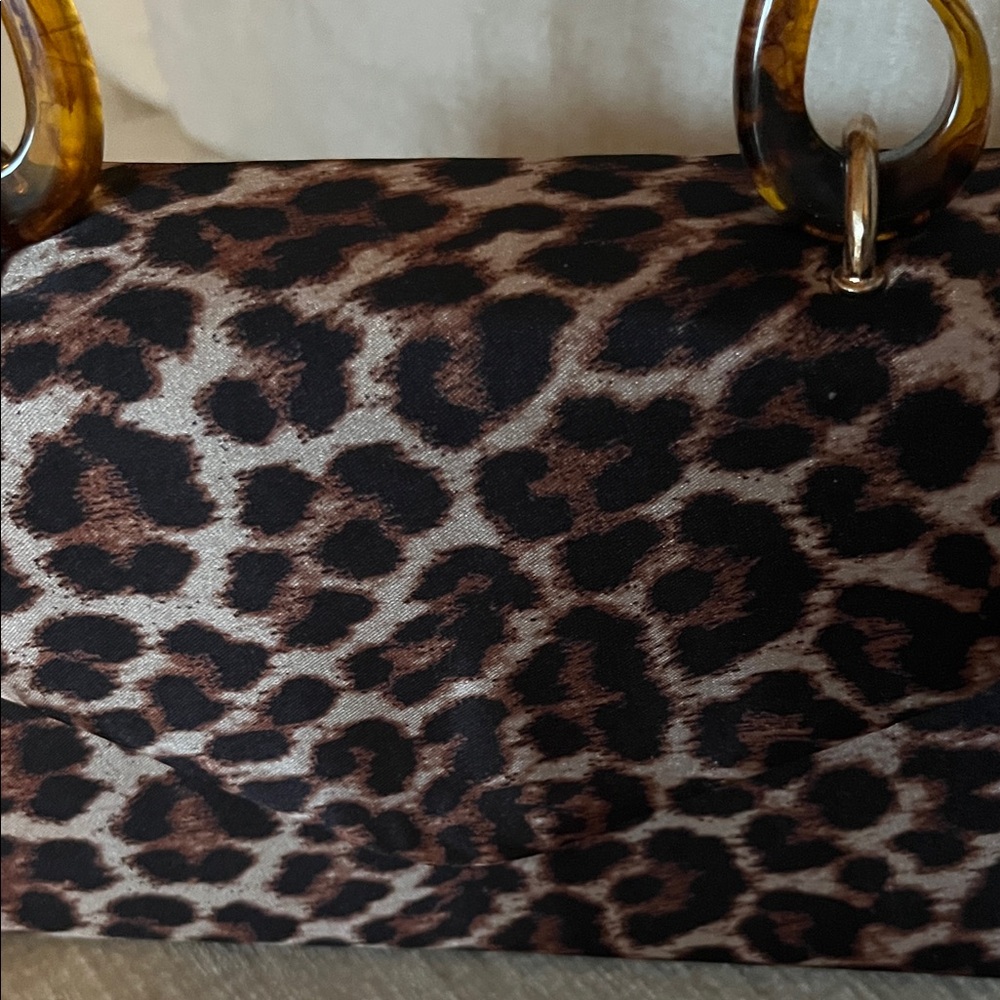 Leopard Print Clutch with Tortoiseshell Handles - Picture 3 of 11